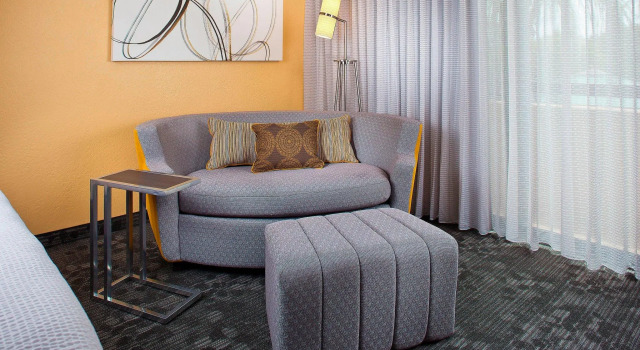 Четырёхместный номер Standard Courtyard Miami Airport West Doral