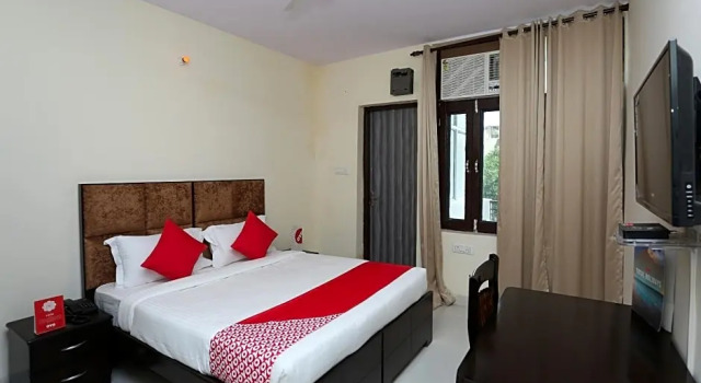 Номер Classic OYO 15738 Hotel Awesome Villa