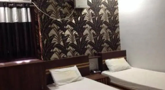 The Peaches, Rezervovat Hotel Pangot Uttarakhand