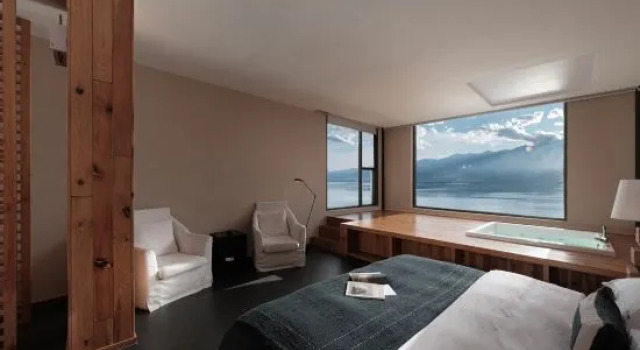 Люкс Luxury Dali Wu'er Yinshe VILLA Banshan Seaview Homestay (Erhai store)