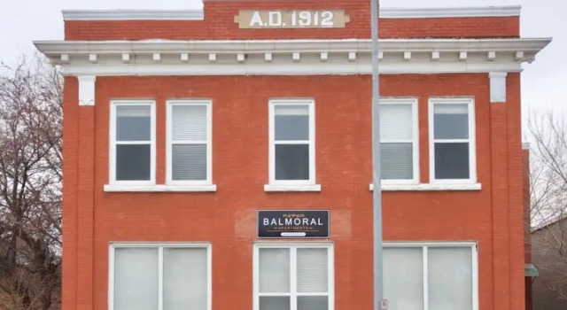 Affordable Apartment w Parking Location Coffee, Réserver Appartement Appartements à Saskatchewan, Appartement