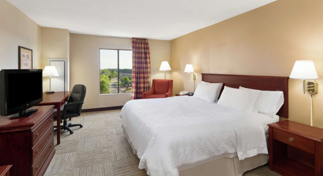 Двухместный номер Standard Hampton Inn Columbus-North