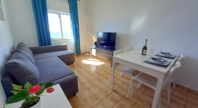 Mira Atlântico 13- Terraço Com Vista Mar e Cidade, Wifi, 80mt Praia, Забронировать Отель Куартейра Сотавенто