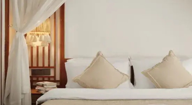 Люкс Fengyang · Lanying | Holiday Vill Seaview Private Hot Spring Resort (Dali Erhai Airport Branch)
