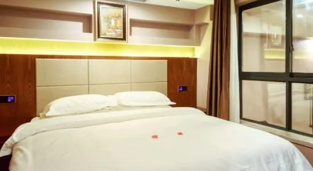 Люкс Comfort Anna Hotel