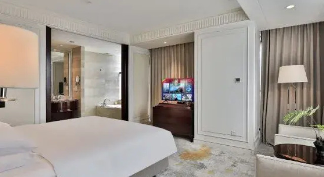 Люкс SSAW Boutique Hotel Tonglu World Trade