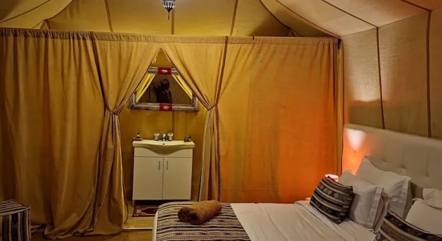 Asafar Luxury Camp, Rezervovat Kemp Hotely v Meknes-Tafilalet s parkováním, Parkování