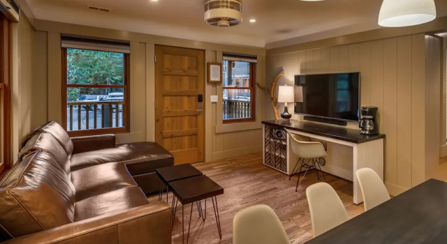Cedar Crest Cottages