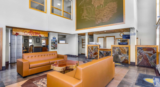 Days Inn by Wyndham Golden, Buchen Sie Hotel Golden British Columbia