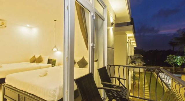Семейный номер Standard с балконом Hoi An Sunny Pool Villa
