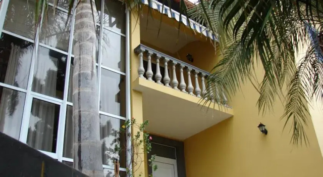 Sofia's Place, Buchen Sie Hotel Jardim do Mar Madeira