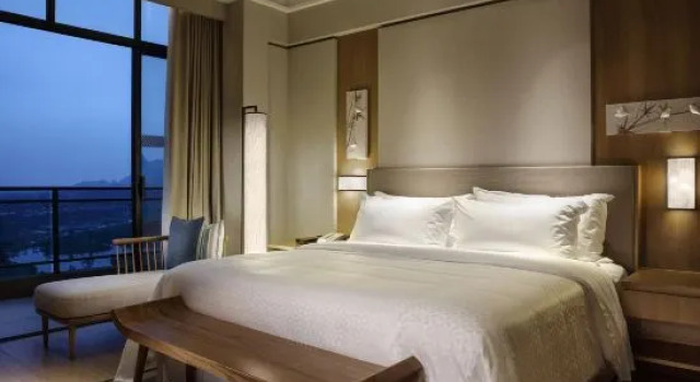 Полулюкс Four Points By Sheraton Chengdu, Pujiang Resort