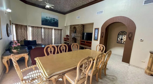 Вилла Stunning 4 Bedroom Beach Villa on Sandy Beach at Las Palmas Beachfront Resort V6 4 Villa by RedAwning