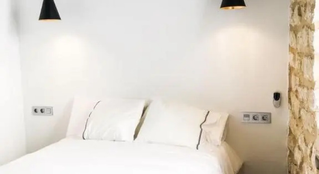 Alicante old city & beach appartment, Забронировать Отель Отели Аликанте 5 звезд, рядом с Гавань Аликанте, 5*