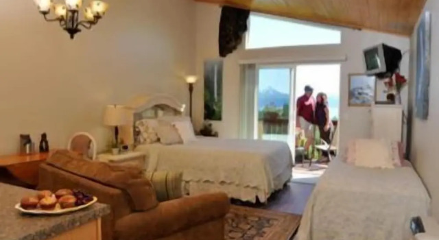 Студия Majestic View B&B