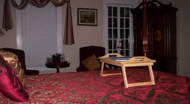Southern Elegance Bed and Breakfast Inn