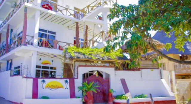 Room Nas: Right Side Sea View 2nd Flat with 2 Guests