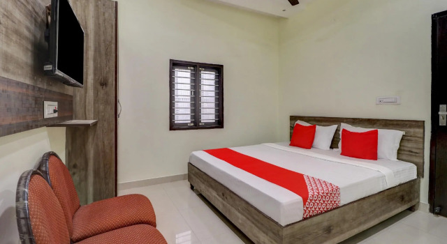 OYO 77562 Hotel Kabir, Rezervovat Hotel Ludhijána Punjab
