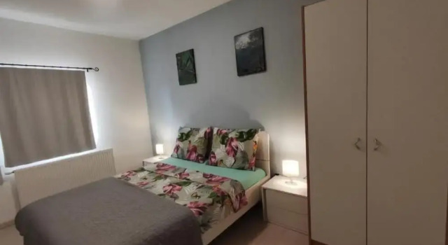 Holiday House Emma, Забронировать Дом для отпуска Коттеджи Шибеник, рядом с Sibenik Town Museum, Коттедж