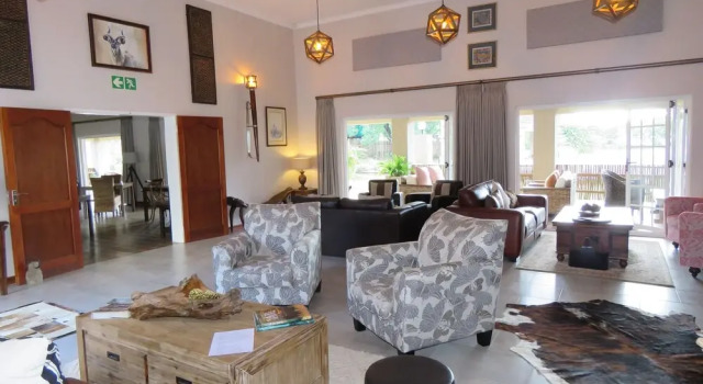 Monkey Thorn Guest Lodge, Reservar Casa de hóspedes White River Witrivier