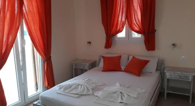 Elenis Rooms, Book Hotel Andiparos Antiparos
