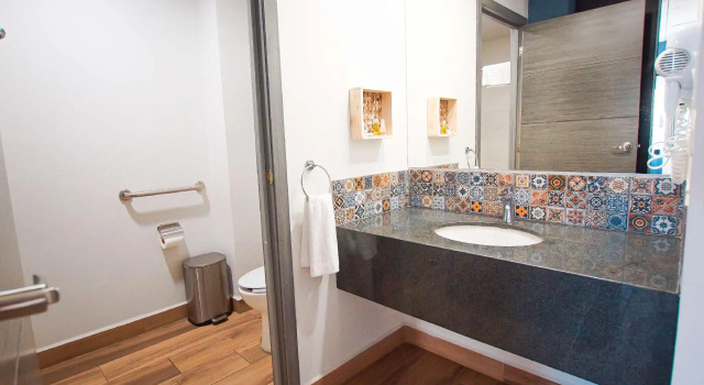 Двухместный люкс Sawari Hotel