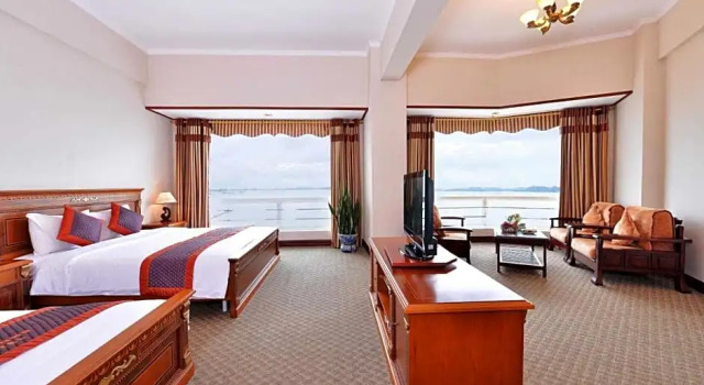Двухместный номер Deluxe с видом на море Grand Halong Hotel