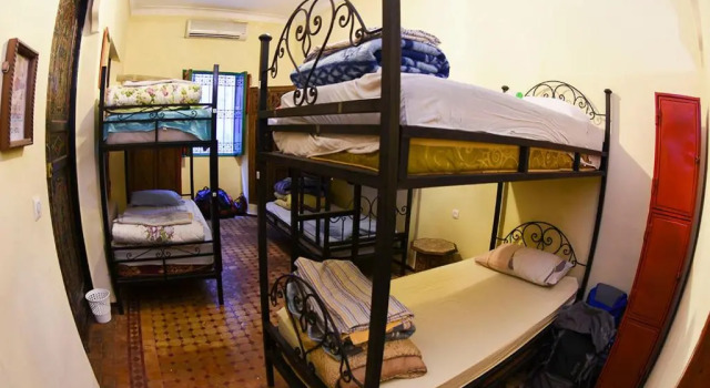 Yurtta yatak Funky Fes Hostel