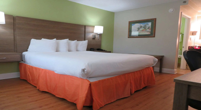 Двухместный номер Standard SureStay Plus Hotel by Best Western St Marys Cumberland