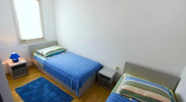 Apartment Milna - with Swimming Pool & Amazing Seaviews, above Bijaka Beach, Забронировать Апартаменты/квартира Отели Милна с бассейном, Бассейн
