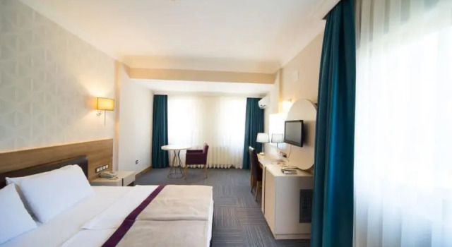 Семейный номер Standard с красивым видом из окна Spilos Hotel