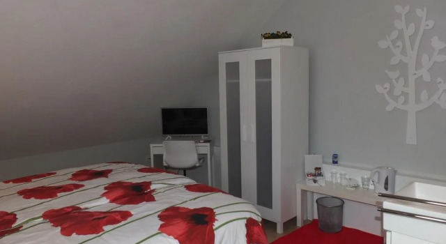 B&B Blijdatikerben, Rezerwuj Bed and Breakfast Hotele w Bruksela z parkingiem, Parking