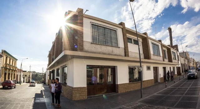 Meridian Hotel, Book Hotel 3-stjernede hoteller i Arequipa, 3*