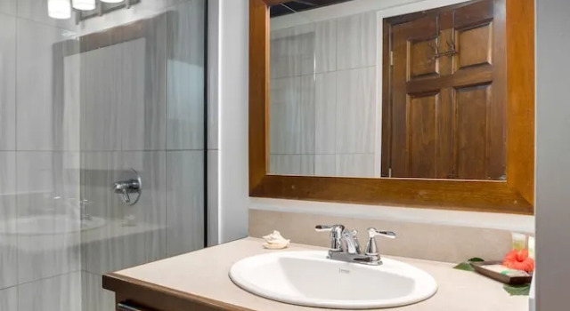 Студия Comfort Driftwood Gardens Guesthouse
