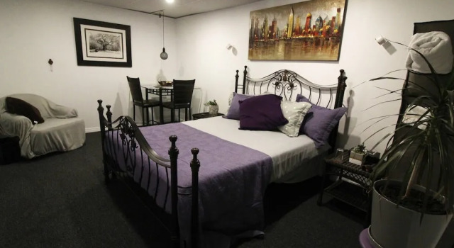 Les Trois Mentors Ghandi, Mandela, Luther King, Rezervovat Apartmán Notre-Dame-des-Monts Quebec