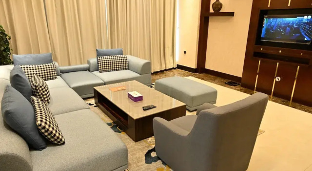 Полулюкс Savoy Grande Hotel