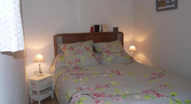 La Bouillarde, Prenota Hotel Suze Alvernia