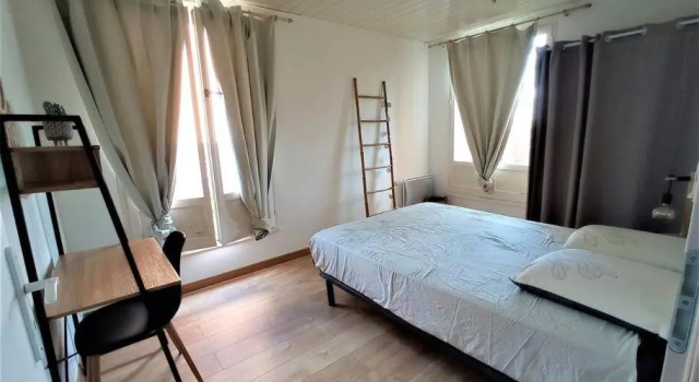 Grand Appartement (Max 10 personnes) à 20 min de la mer