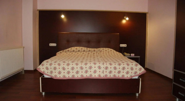 Metropolis, Rezervați Hotel Torbali Regiunea mării Egee
