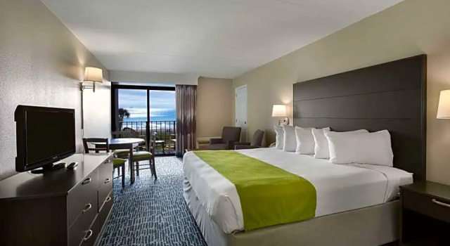 Номер Standard с балконом и oceanfront Dayton House Resort - BW Signature Collection