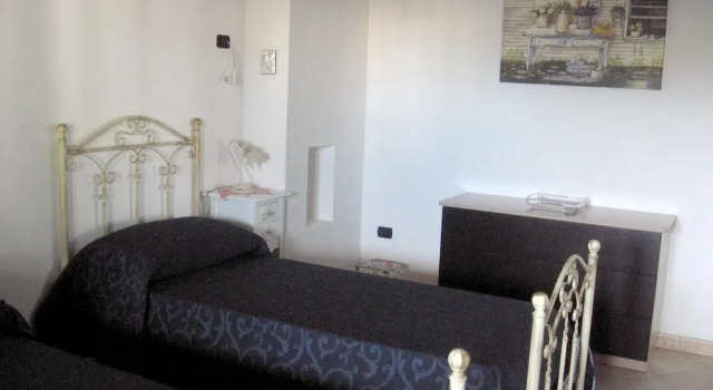 House With 2 Bedrooms In Sternatia With Enclosed Garden 20 Km From The Beach, Buchen Sie Hotel Sternatia Salento