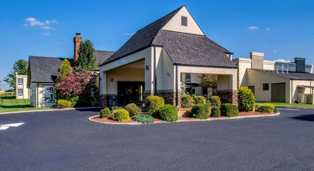 Четырёхместный номер Standard Spark by Hilton Wytheville Holston Rd I 81