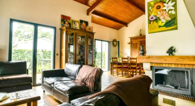 Villa de 6 chambres a Gujan Mestras a 100 m de la plage avec piscine privee jardin clos et wifi, Забронировать Вилла Отели Бассен-д'Аркашон с парковкой, Парковка