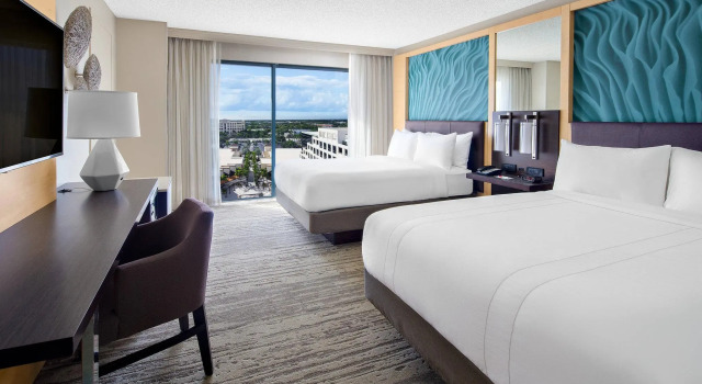 Четырёхместный номер Standard Boca Raton Marriott at Boca Center