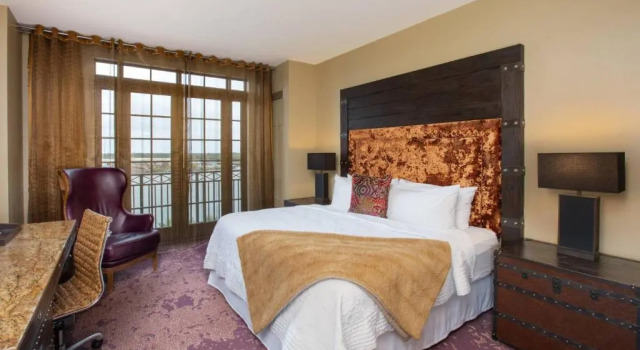 Номер Standard с видом на реку The Bohemian Hotel Savannah Riverfront, Autograph Collection