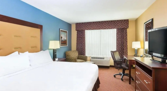 Люкс Holiday Inn Express and Suites Helena by IHG