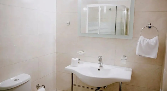Трёхместный номер Standard с видом на сад Tzaki hotel & restaurant Patras