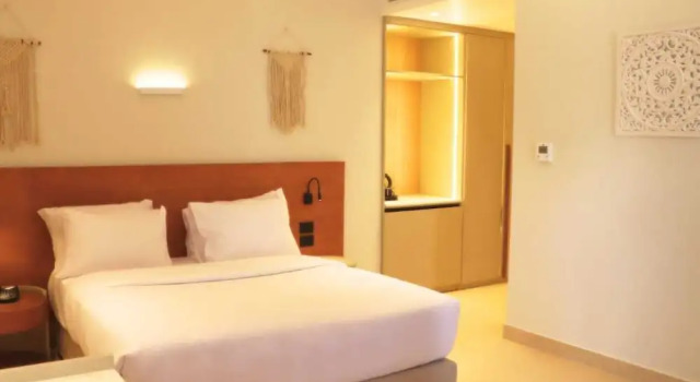 Med IL Caesar ADULT ONLY, Book Hotel Hoteller i North Coast med pool, Swimmingpool
