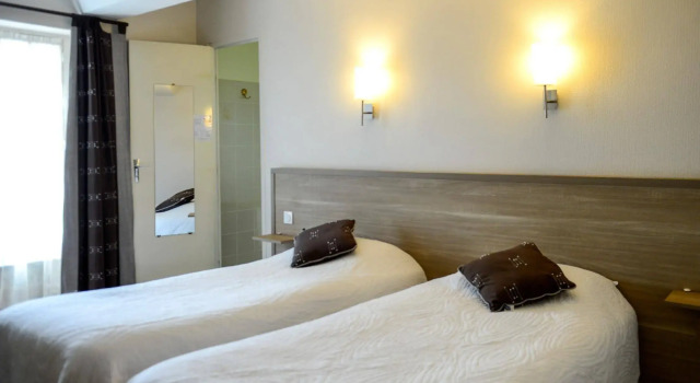 Hôtel de la Poste, Đặt Khách sạn Khách sạn ở Orne bao gồm bữa sáng, Bữa sáng