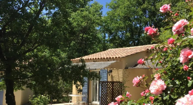 Номер Standard Le Clos des Cigales